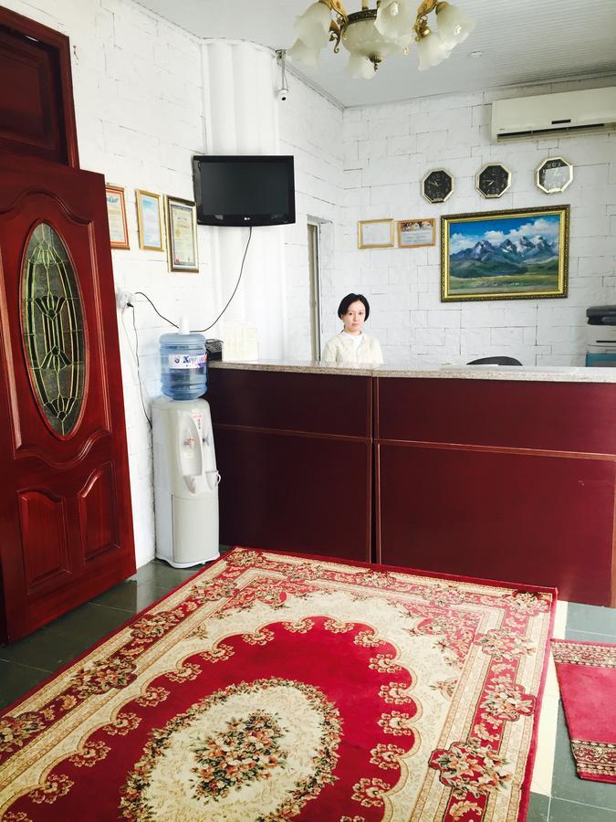 Hotel Ark Ms Taraz Eksteriør billede