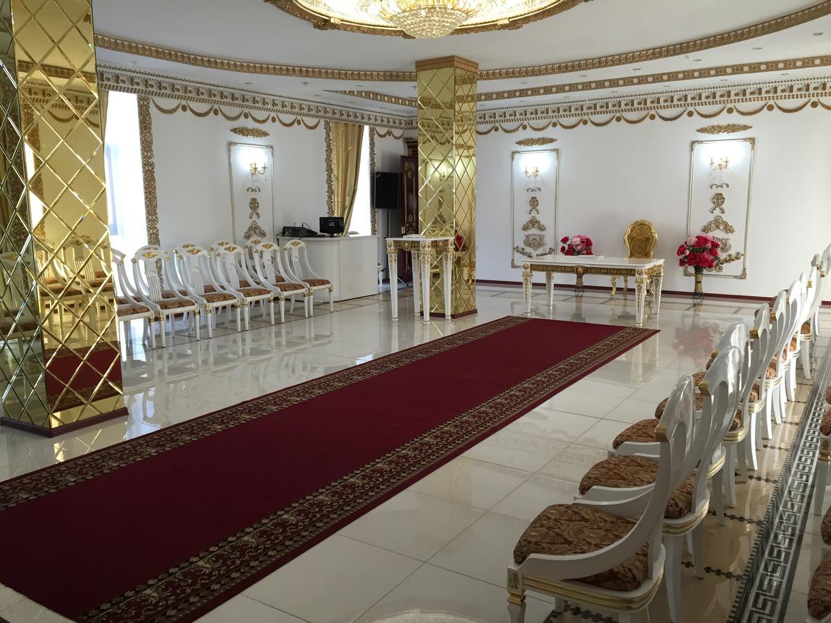 Hotel Ark Ms Taraz Eksteriør billede